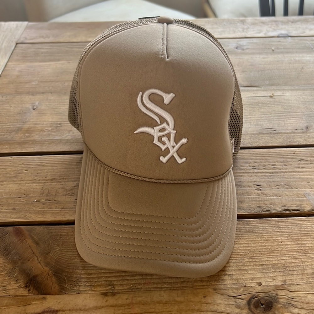 White Sox Trucker hat